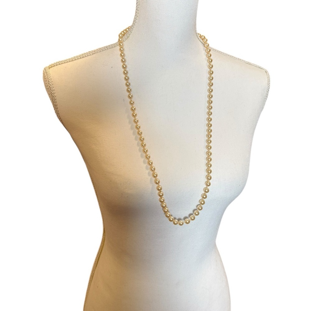 Vintage Faux Pearl Necklace 26 Inch - Picture 3 of 6